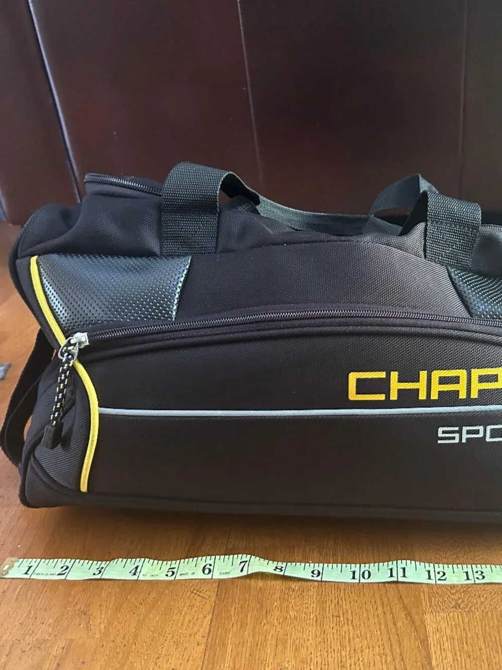 CHAPS Sport Duffel Gym Travel Weekender Bag Black Yellow Like New